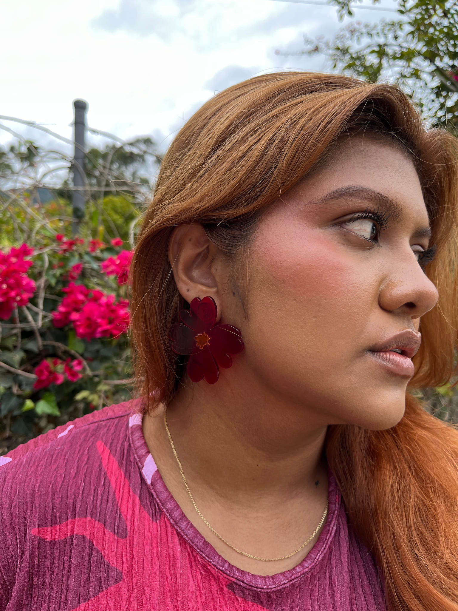 Aretes dalia vinotinto